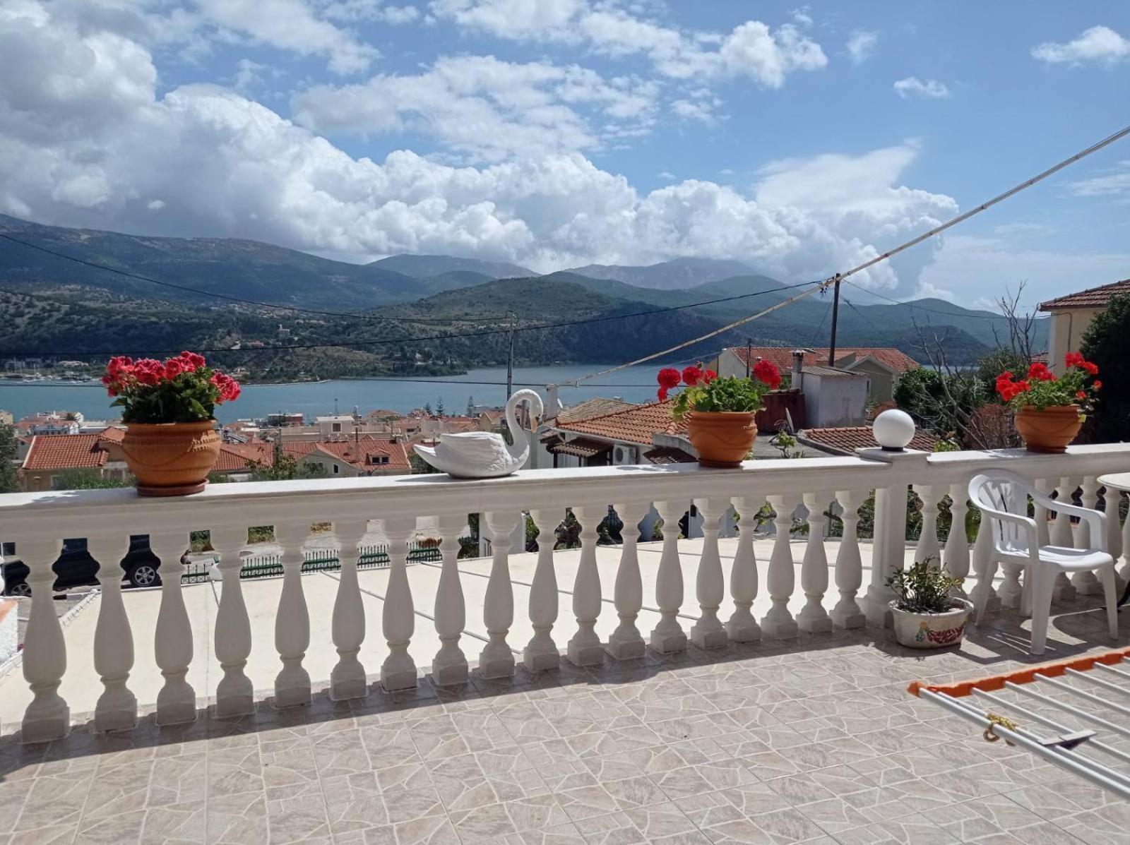 Elenh House Apartman Argosztóli Kültér fotó